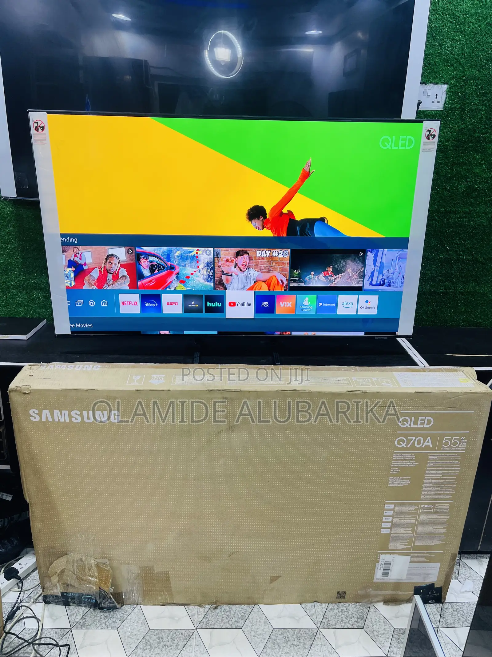 Samsung 55” Class Qled Q70a Quantum HDR Smart Alexa Tv