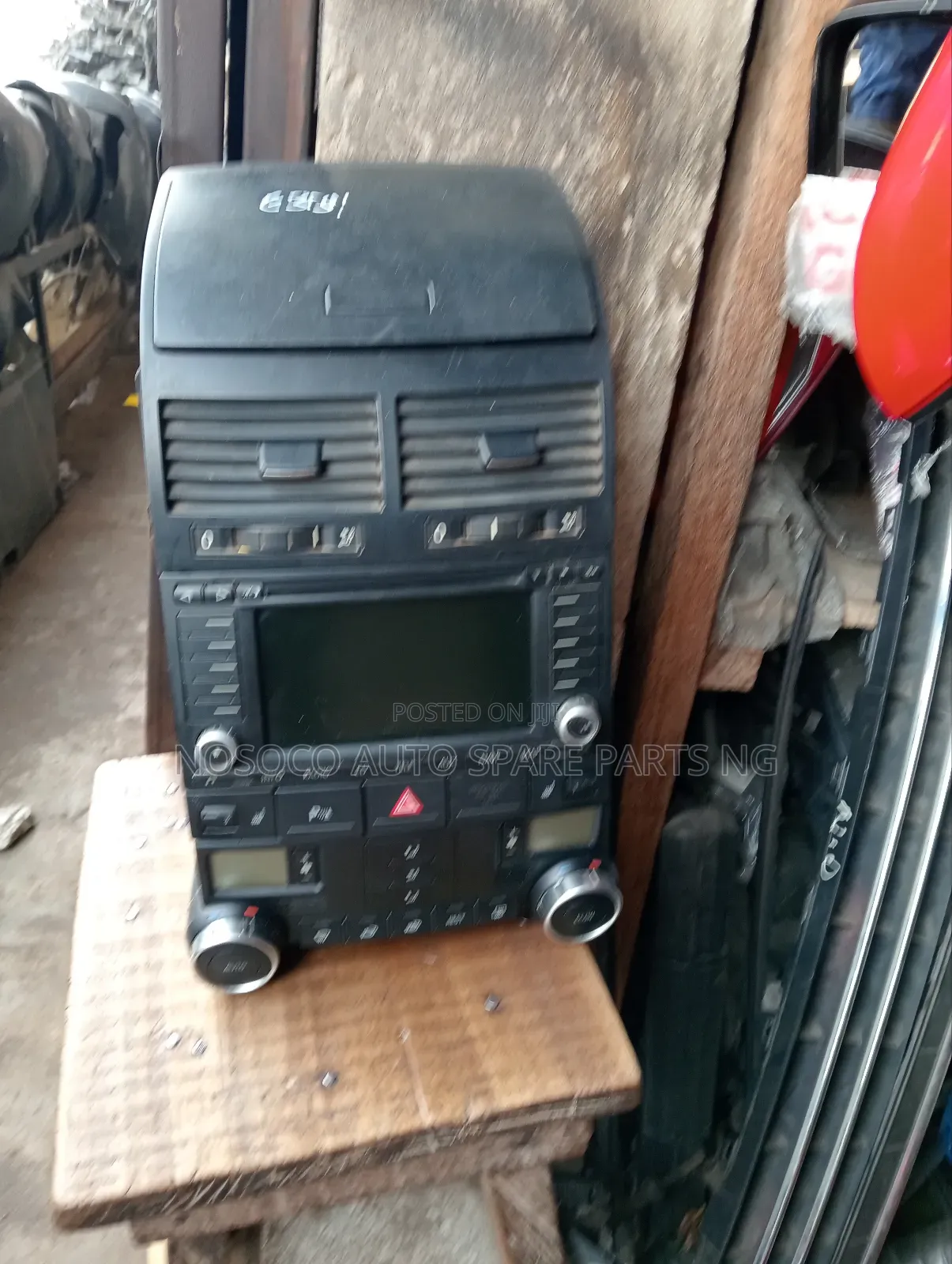 Complete Facing Car Radio AC Switch Touareg 2005 And 2010