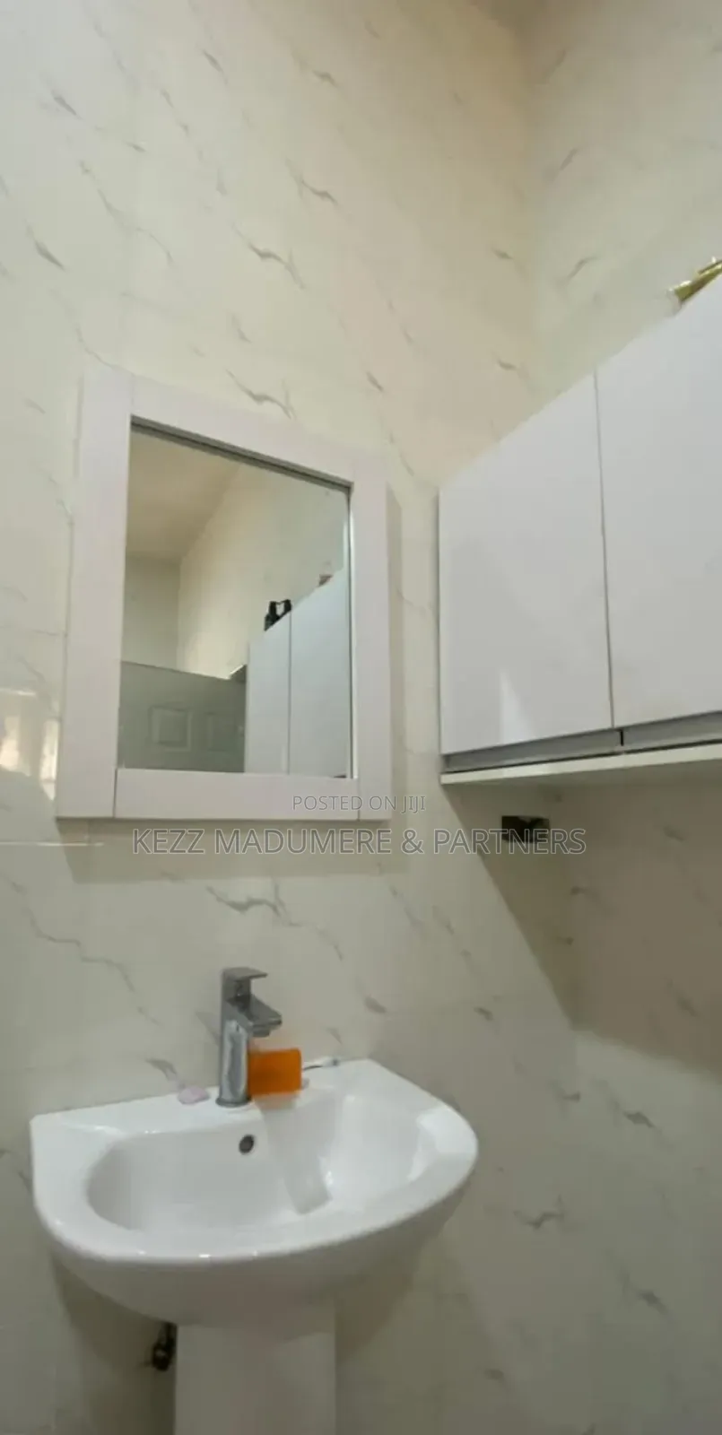 4bdrm Duplex in Shell Cooperative for sale