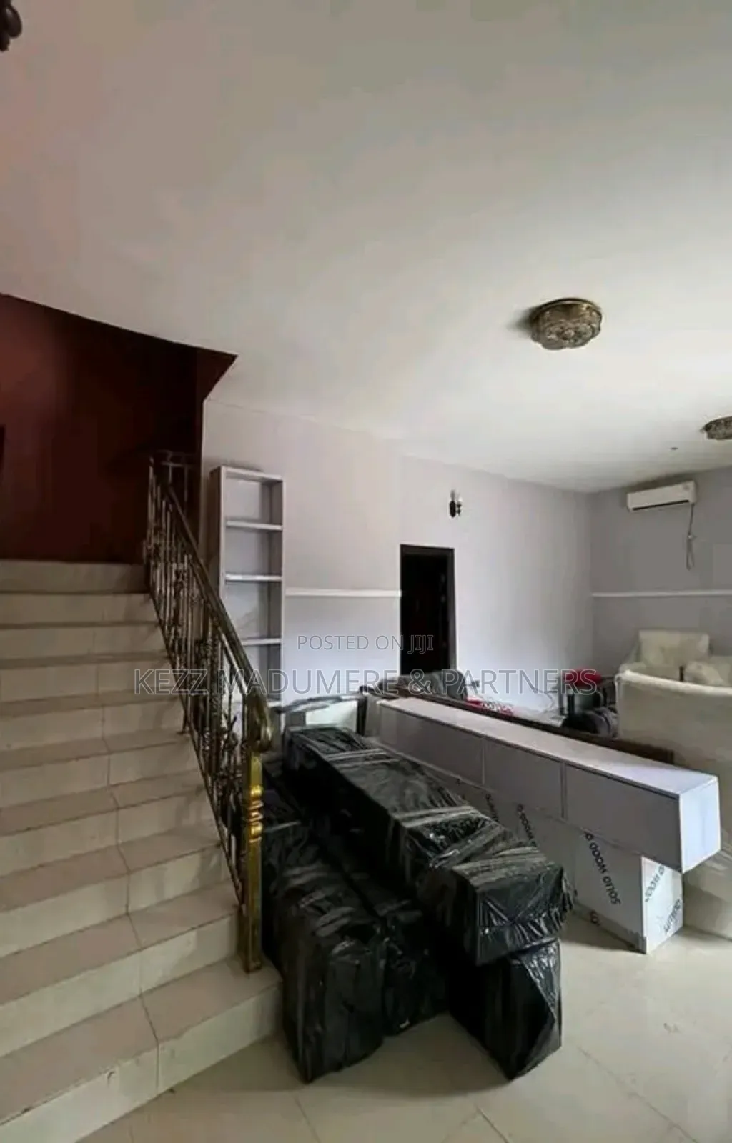 4bdrm Duplex in Eliozu , Port for sale