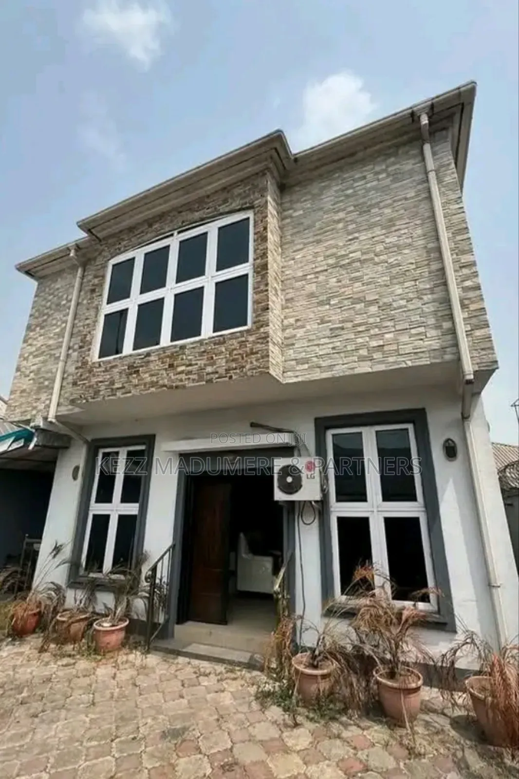 4bdrm Duplex in Eliozu , Port for sale
