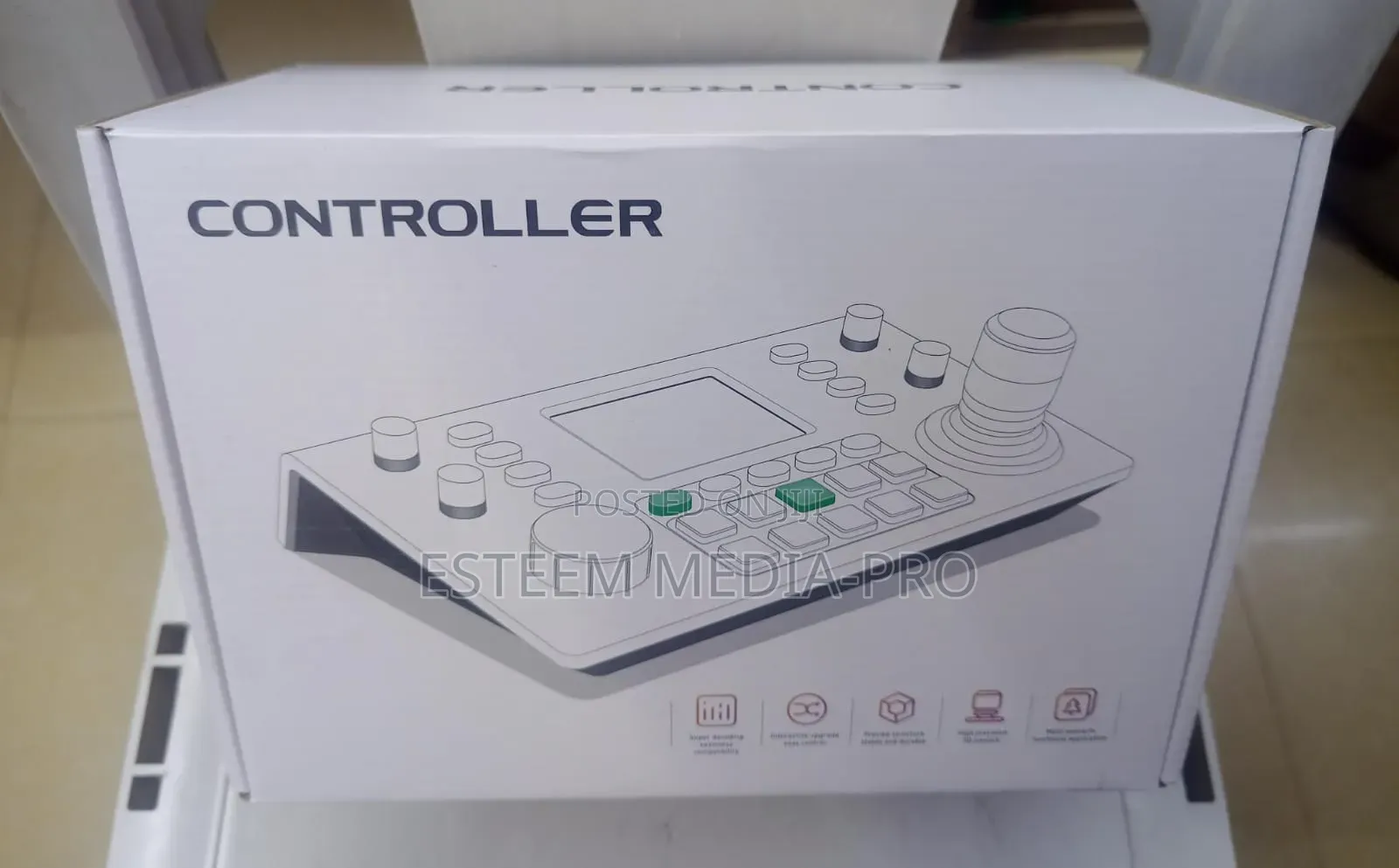 R1 PTZ Camera 4d Controller With Ndihx and Screen Display