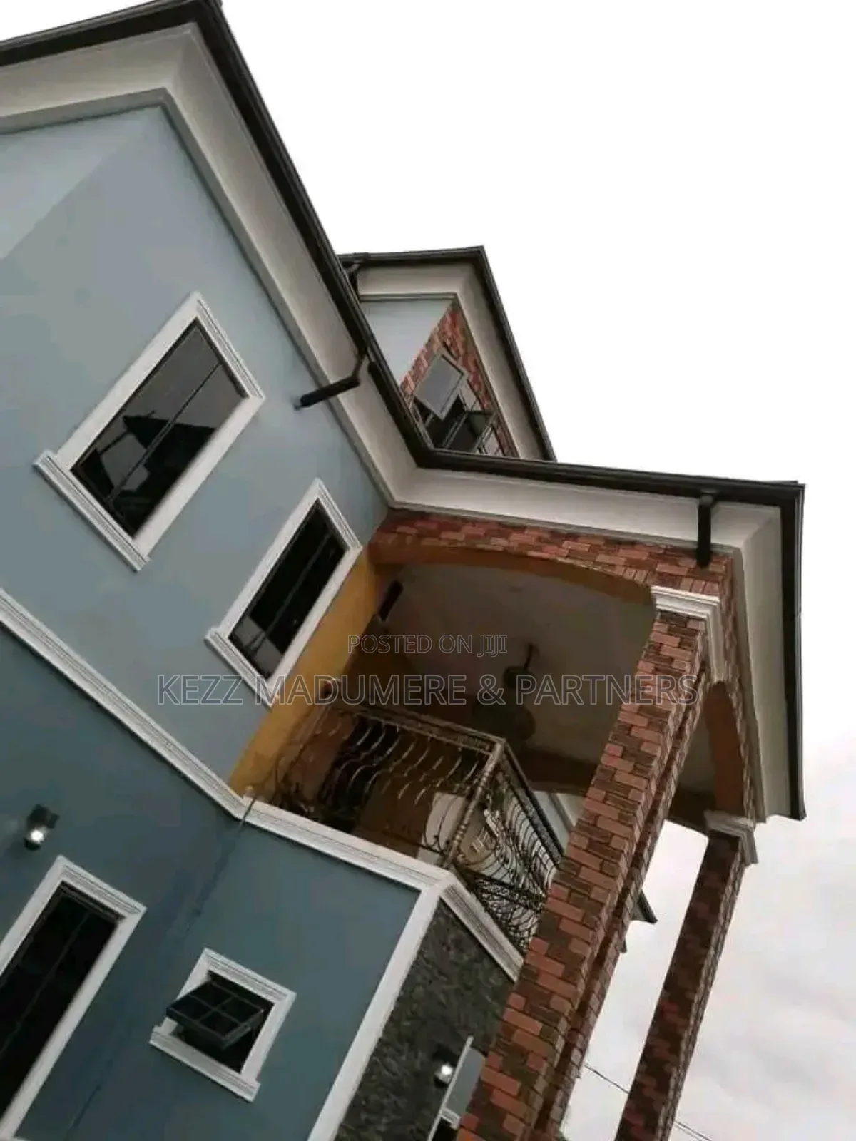 5bdrm Duplex in Sars Road , Port for sale