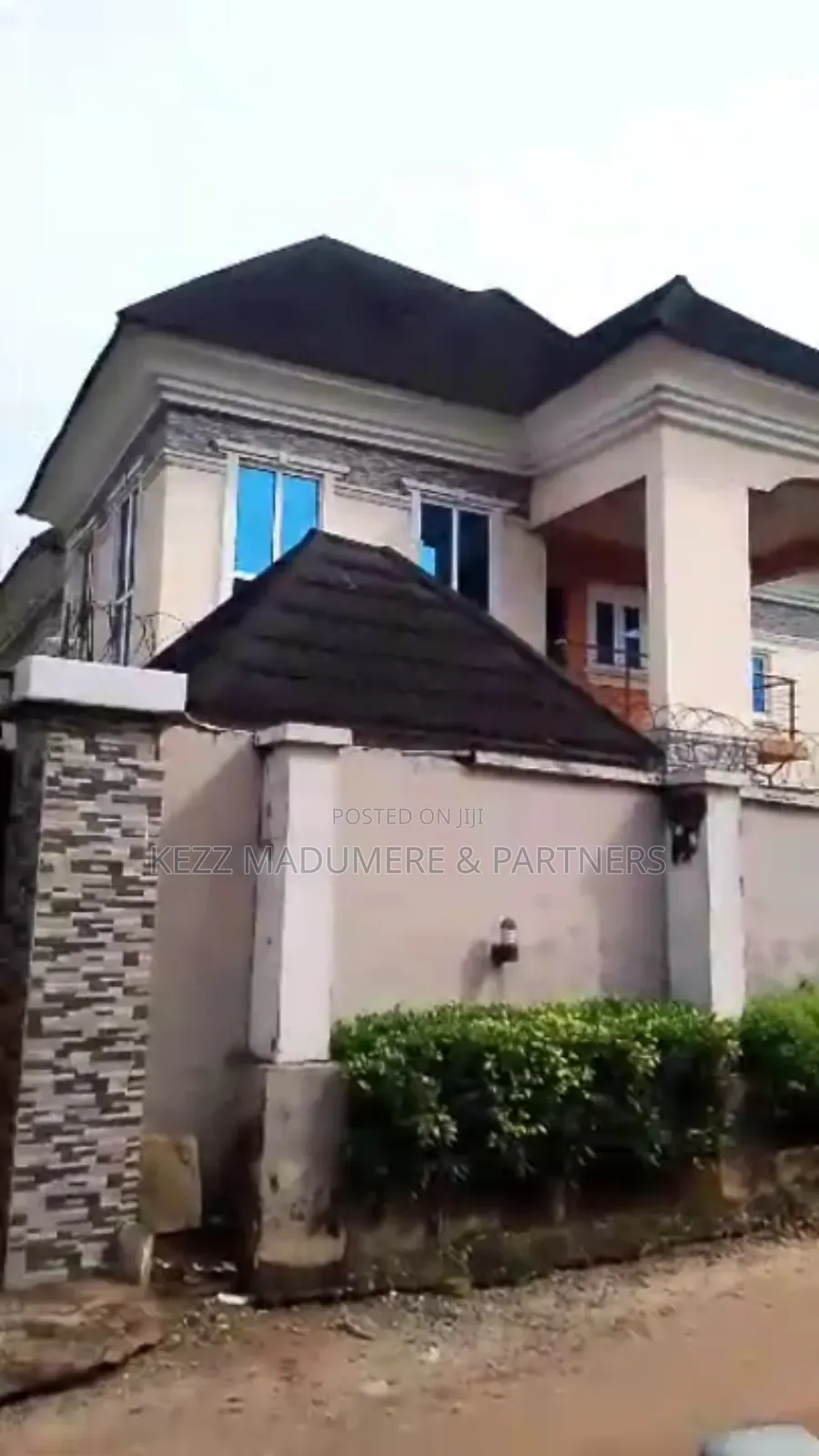5bdrm Duplex in Imo Housing Estate, for sale