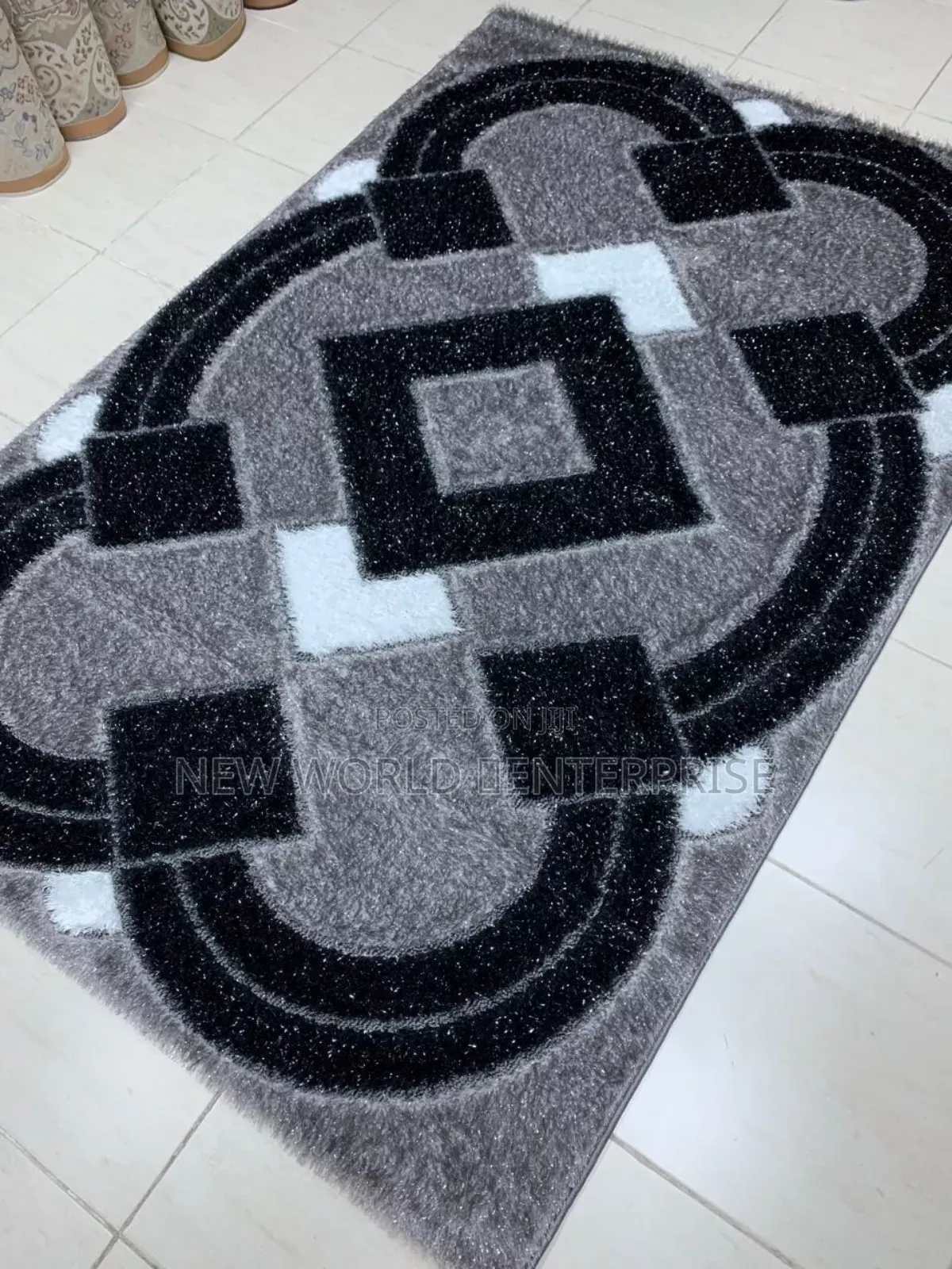 5by7 Feets Modern Turkish Shaggy Centre Rug