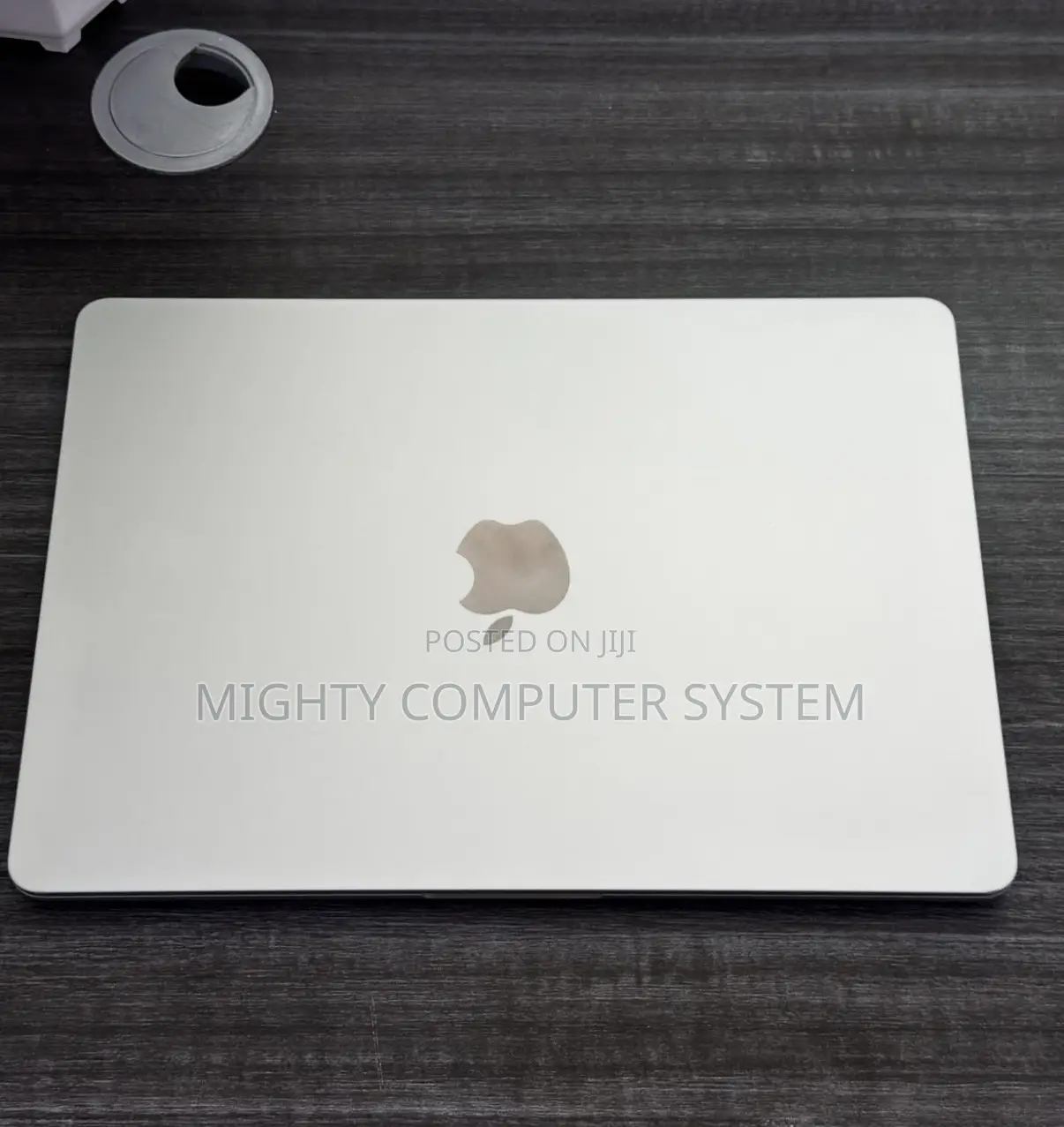 Laptop Apple MacBook Air 2022 M2 8GB Apple M2 SSD 256GB