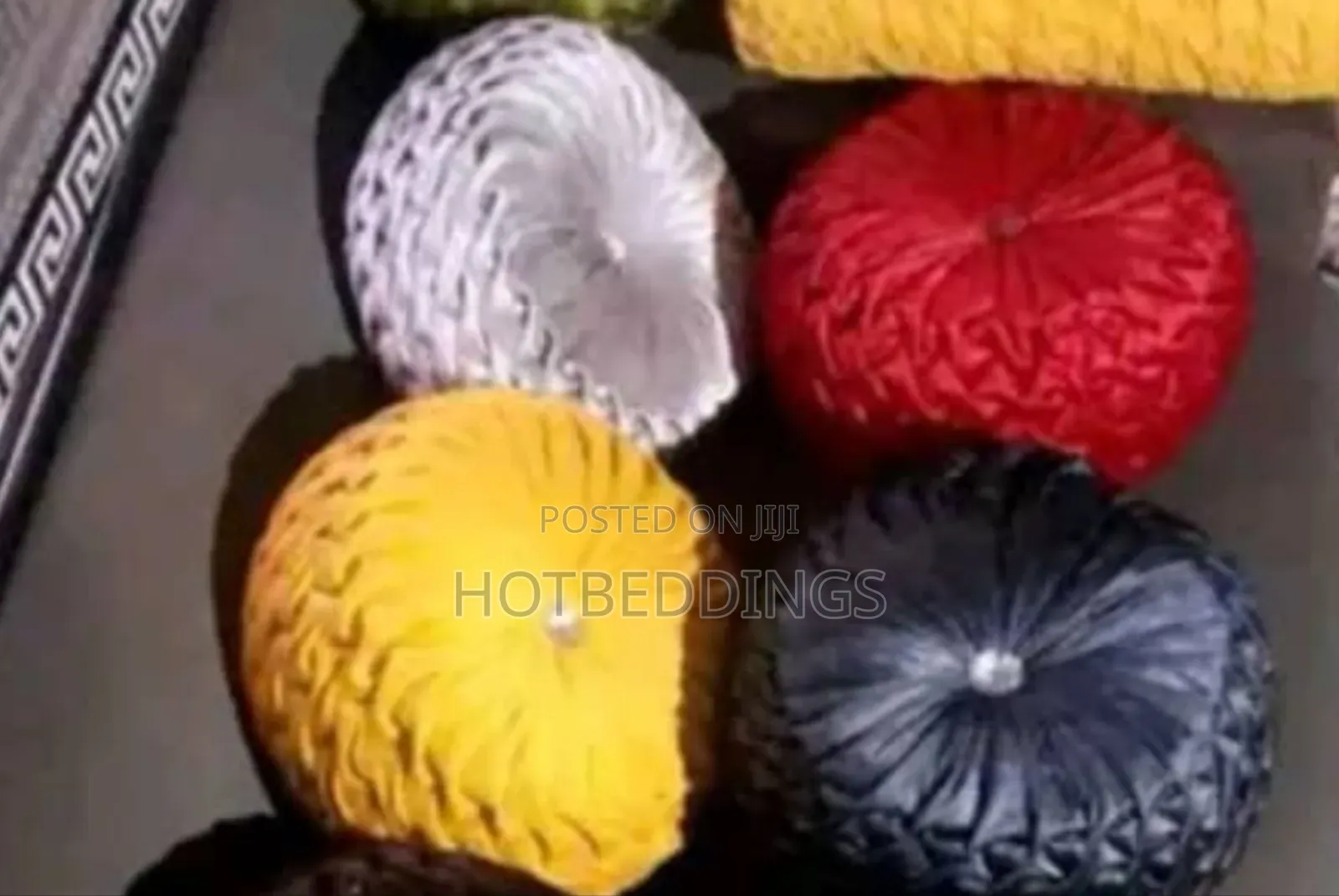 Quality 4 in 1 Throw Pillows