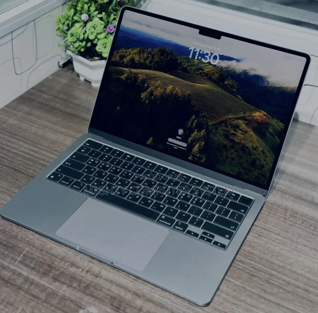 Laptop Apple MacBook Air 2022 M2 8GB Apple M2 SSD 256GB