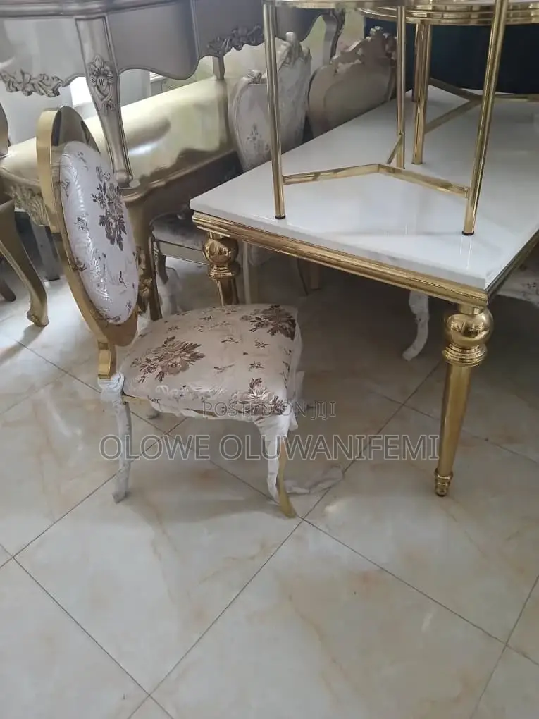 Classic Luxury Golden Dining Table With Chairs Set