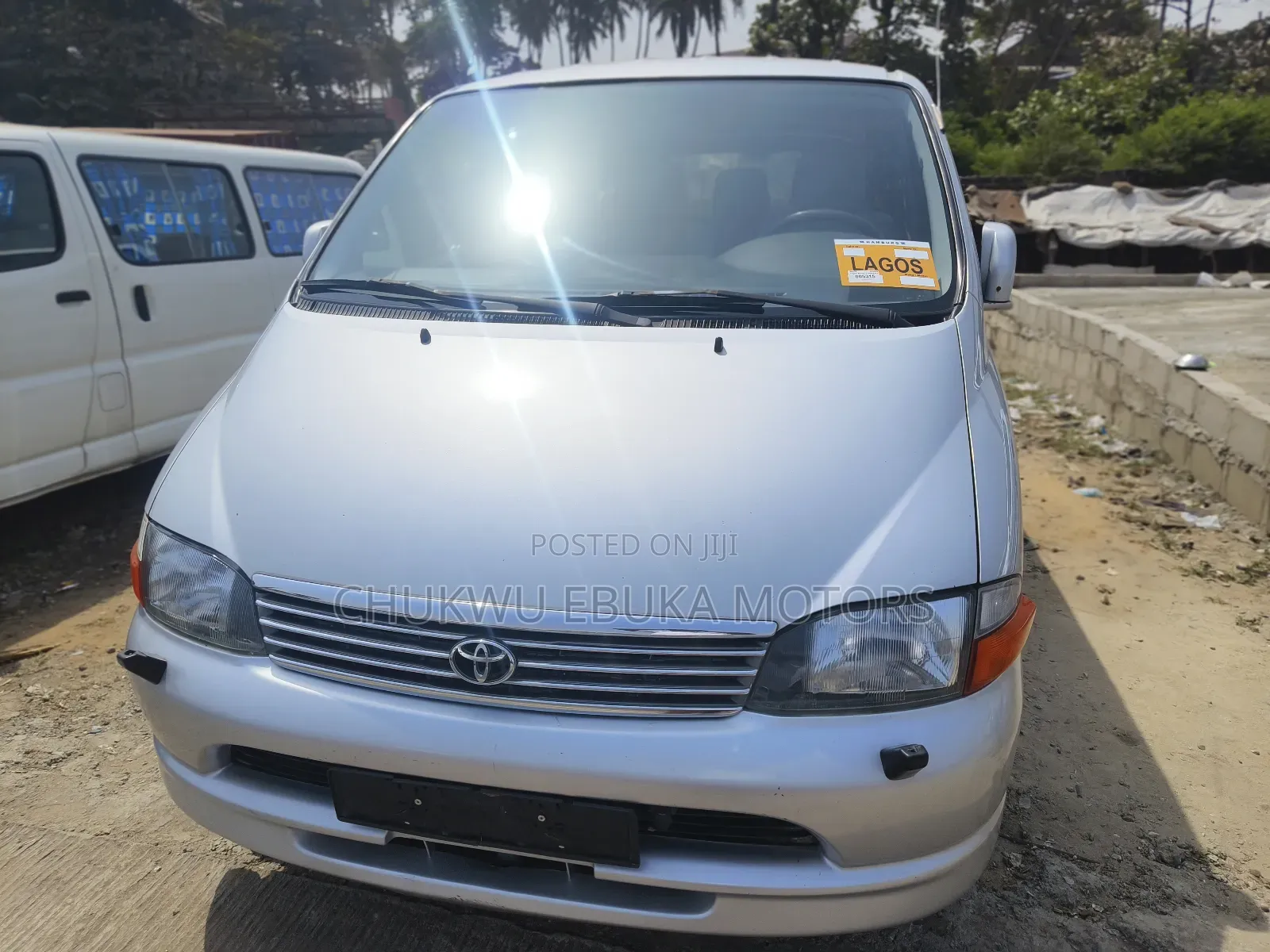Toyota HiAce 2004 Grey