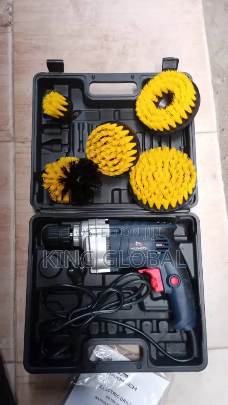 Set of Brush With Drilling Machine