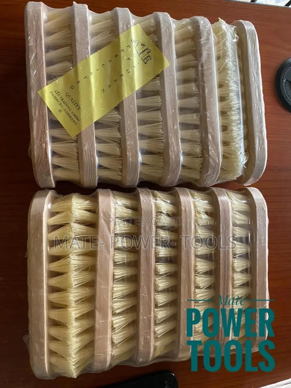 Ate Heavy Duty Scrubbing Brush