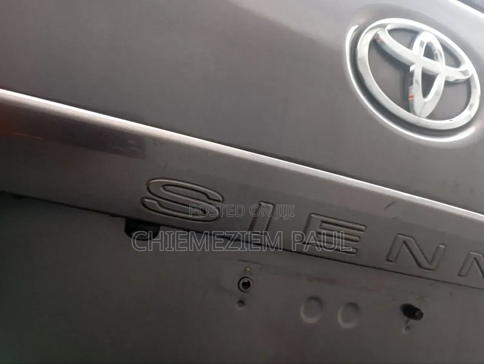 Toyota Sienna XLE 7 Passenger Mobility 2012 Gray