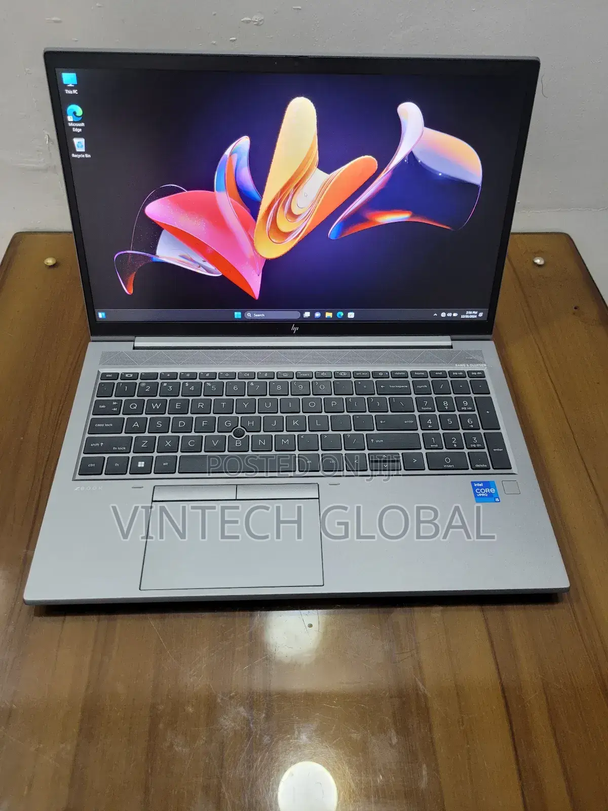 Laptop HP ZBook Firefly G8 16GB Intel Core I5 SSD 256GB