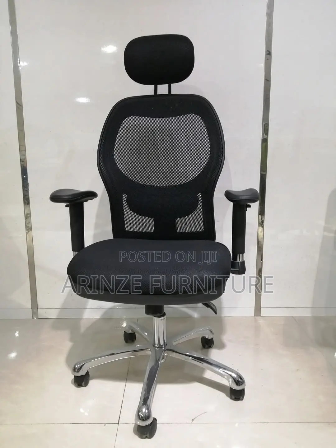 Classic Mesh Chair