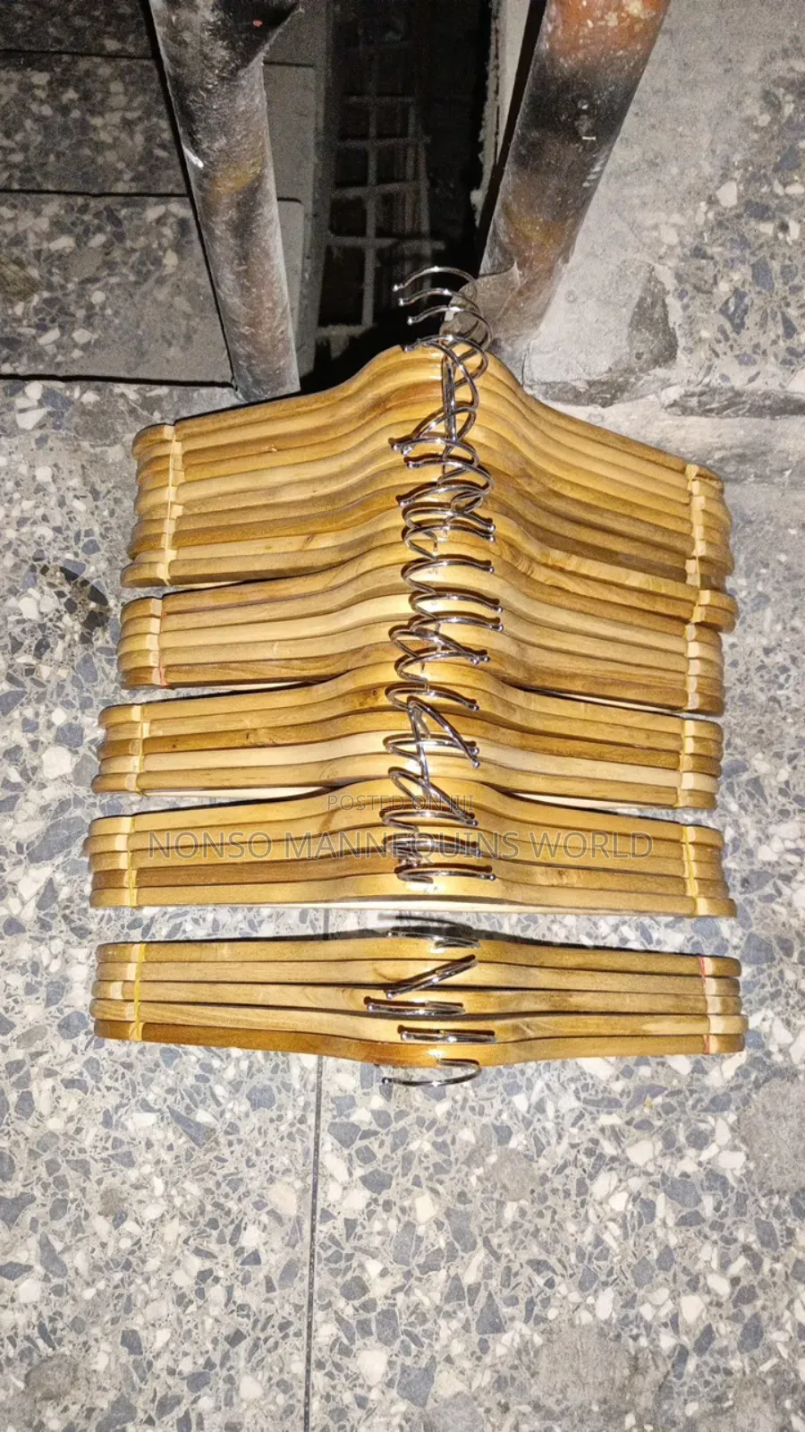 High Quality Wooden Clothes Hangers