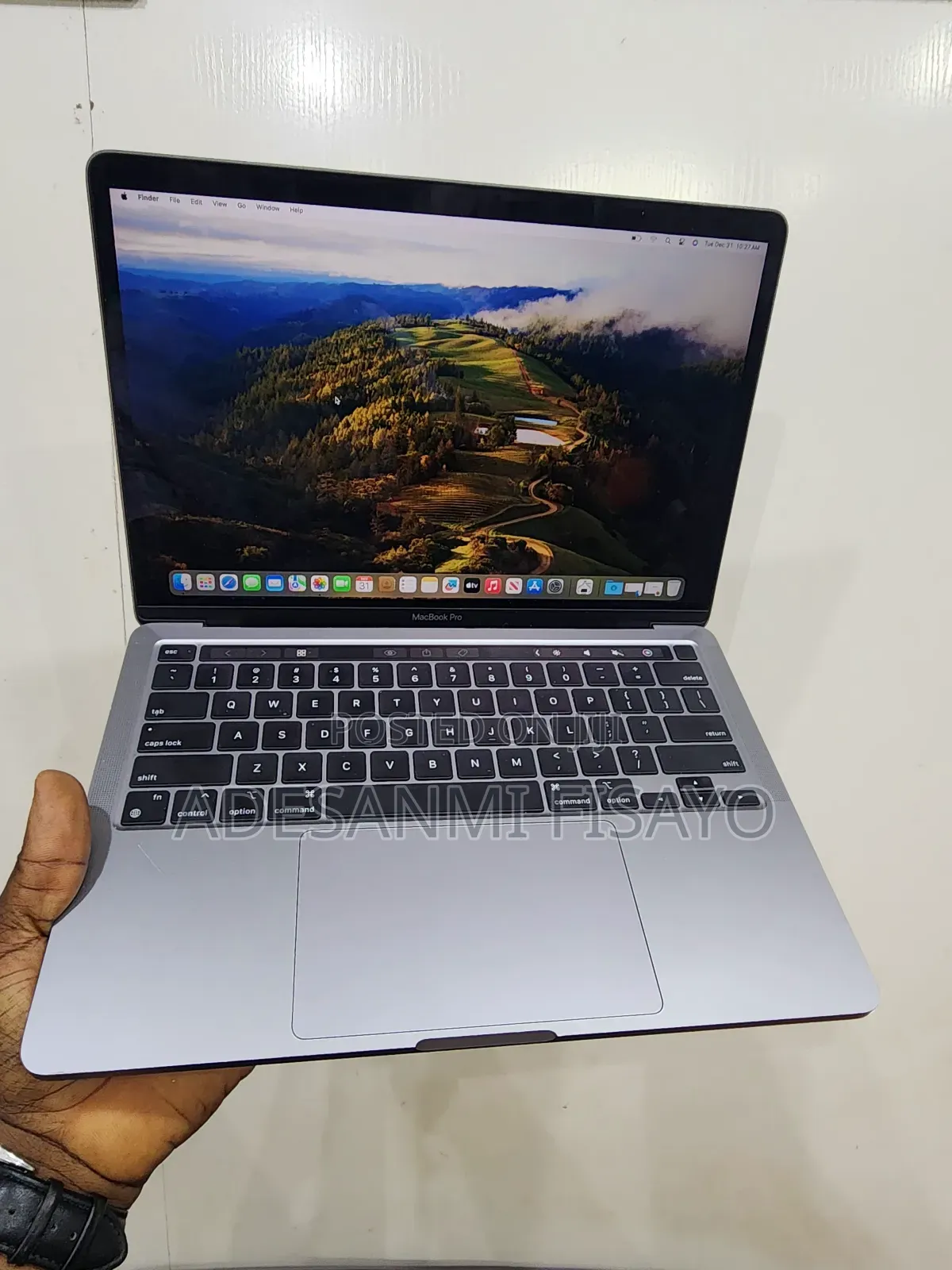 Laptop Apple MacBook Pro 2022 M2 8GB Apple M2 SSD 256GB