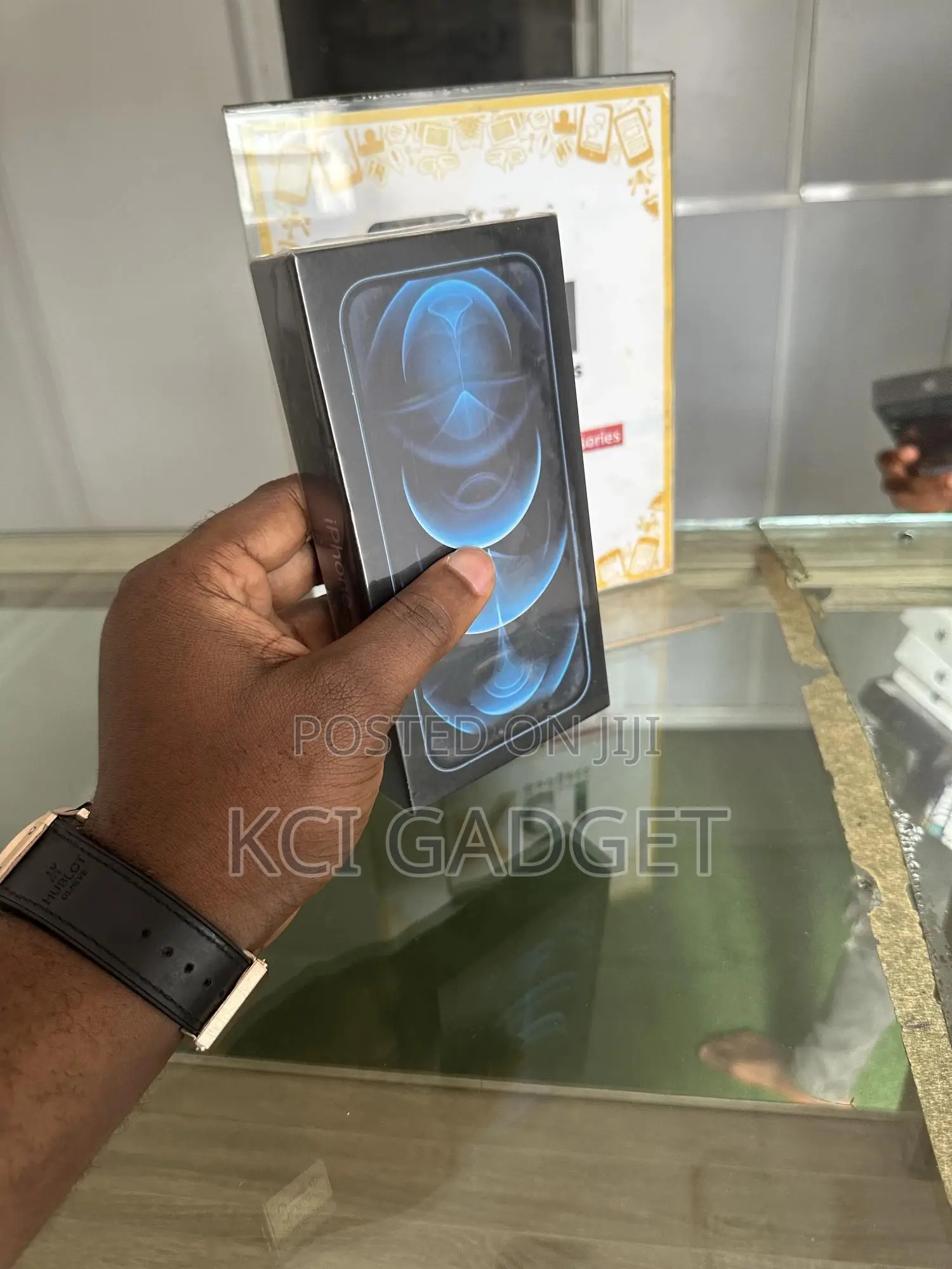 New Apple iPhone 12 Pro Max 256 GB Black