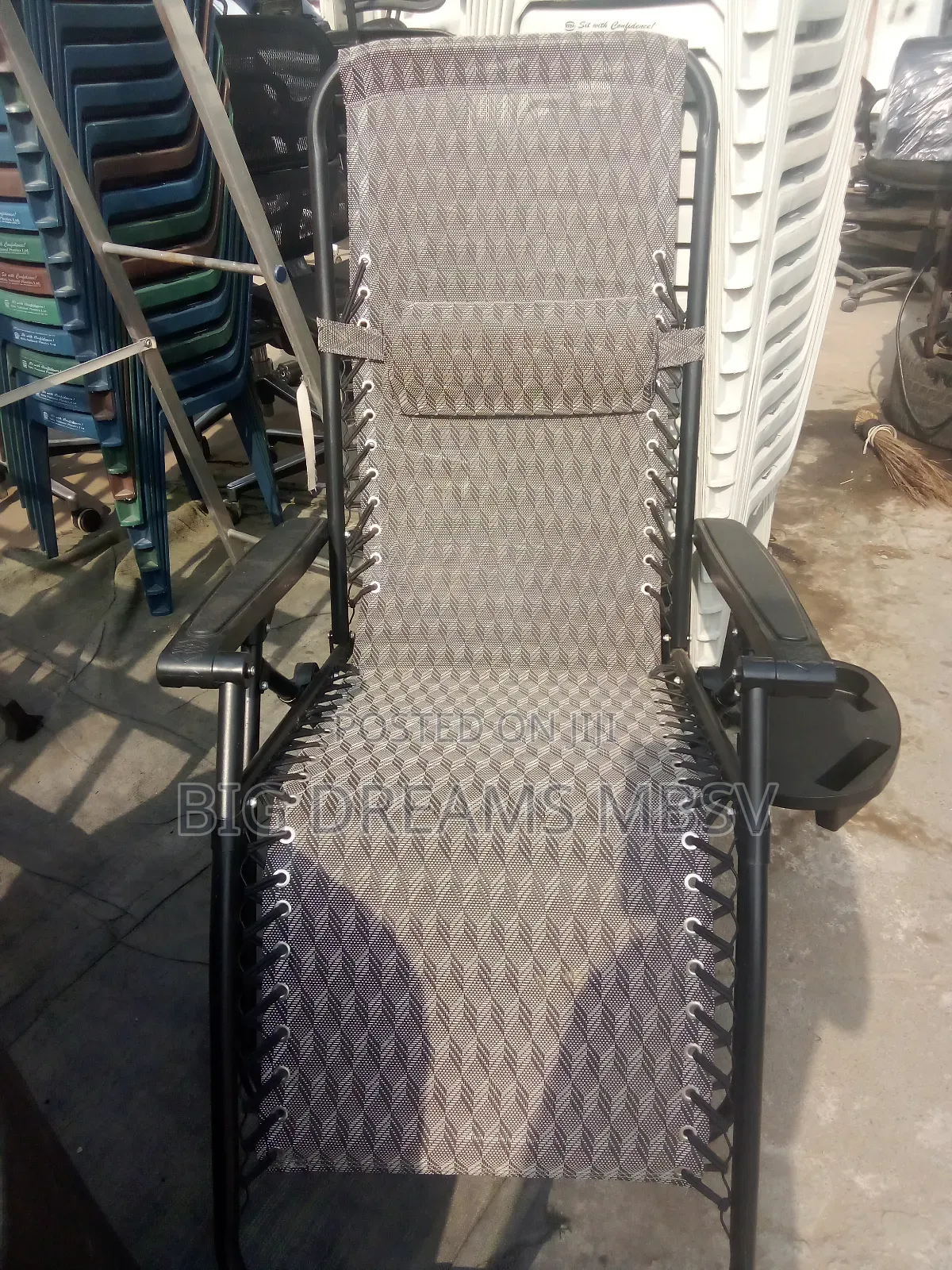 Relaxing Cabed Chair