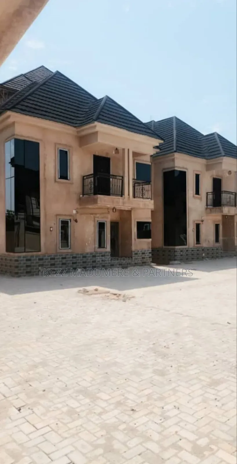 4bdrm Duplex in Near Imo State for sale