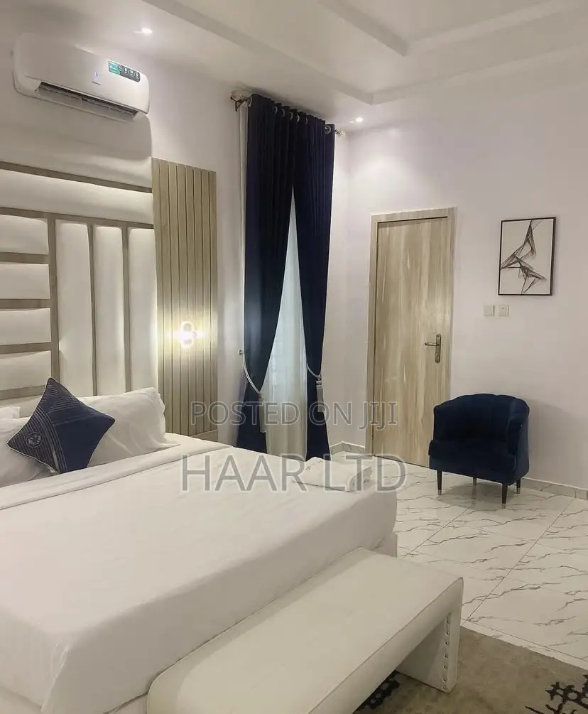 Weekly Luxury Room Per Week