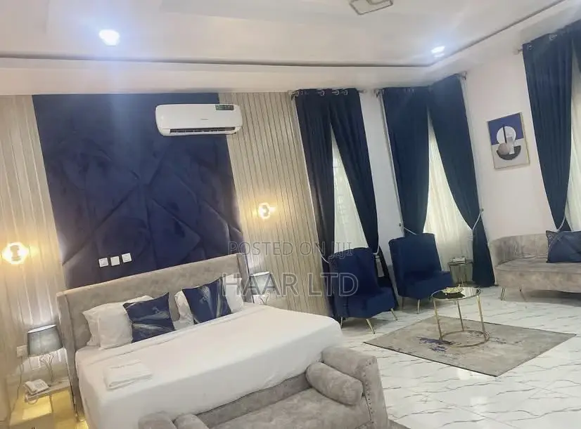 Weekly Luxury Room Per Week