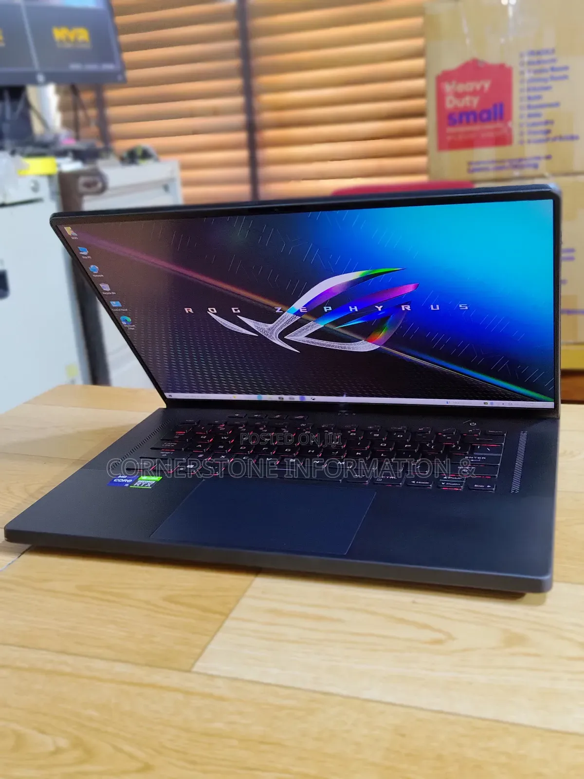 Laptop Asus ROG Zephyrus M16 GU603HR 16GB Intel Core I9 SSD 1T