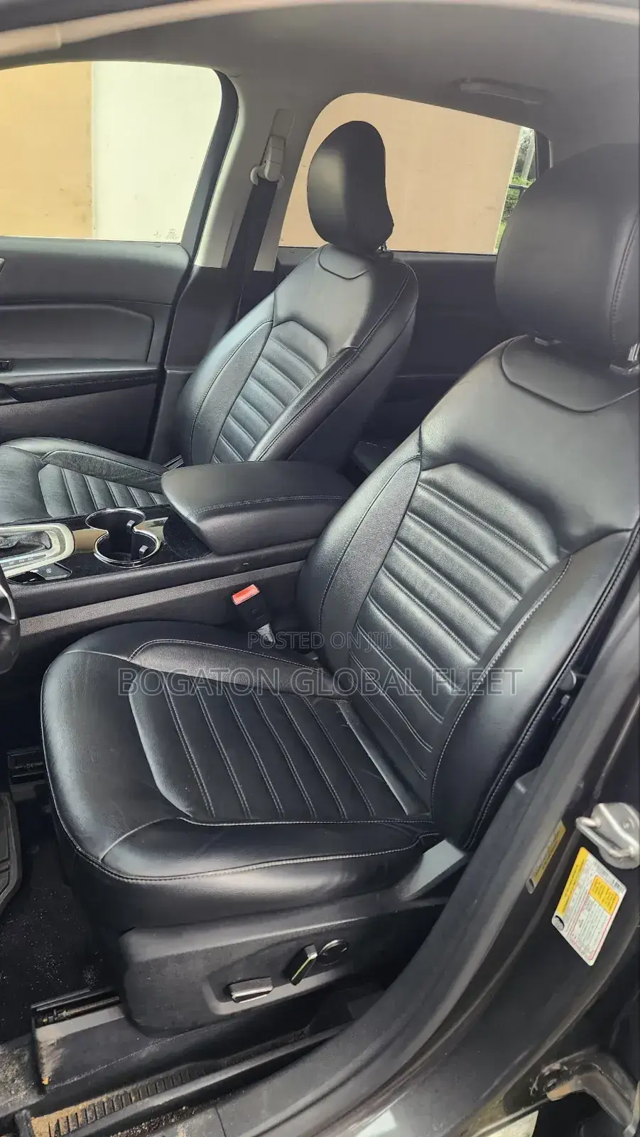 2016 Ford Edge for Rent
