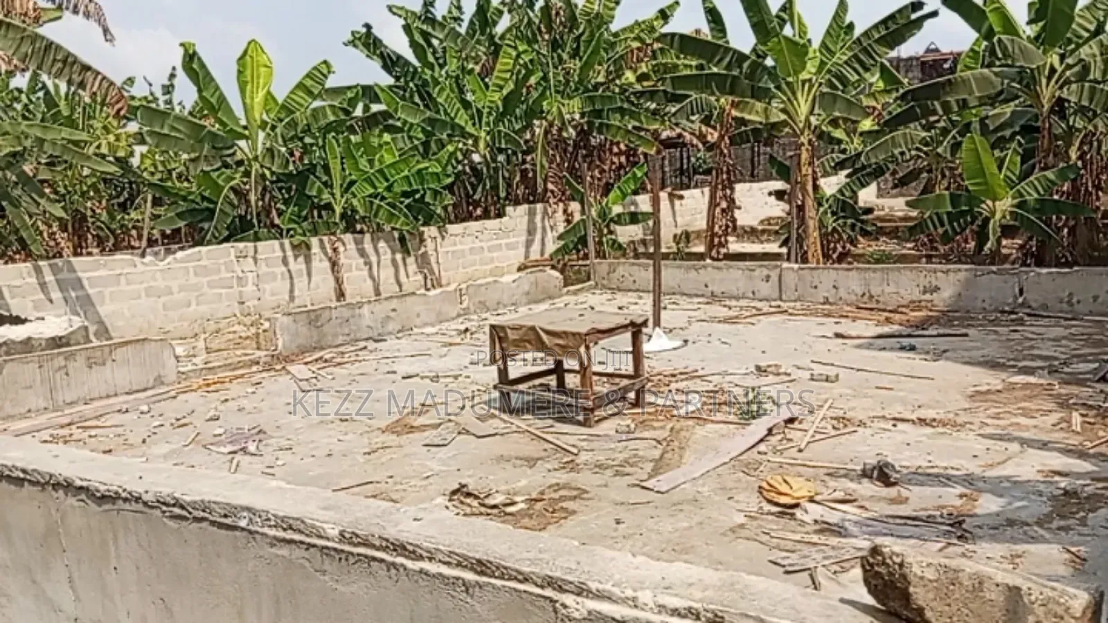 For Sale: 11⁄4 Plots at Chukwu Emeka Avenue,Sars Rd