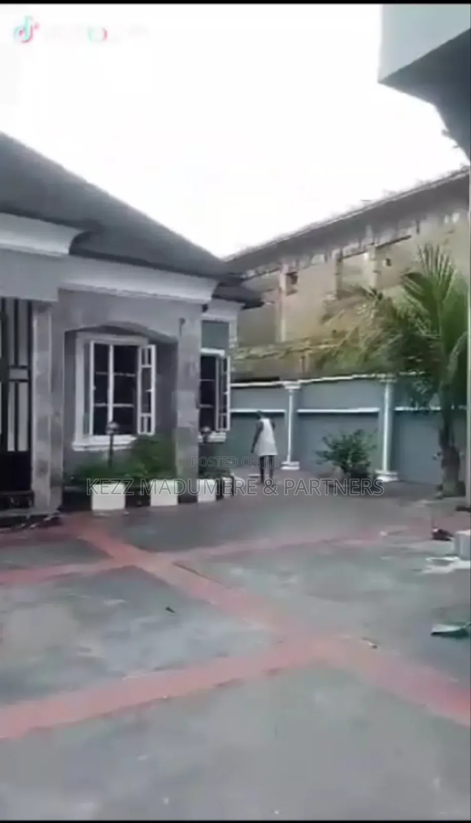 3bdrm Bungalow in Omachi Estate, for sale