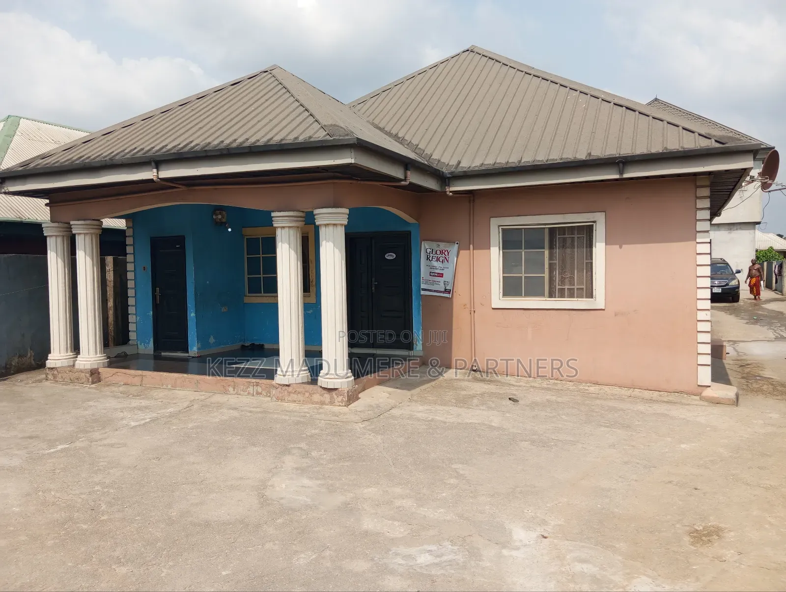 3bdrm Bungalow in Off Road 1, Freedom, Port-Harcourt for sale