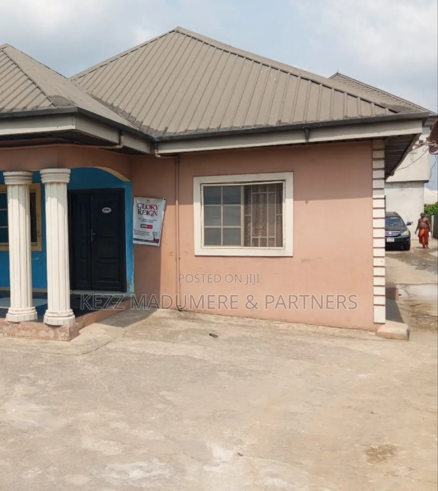 3bdrm Bungalow in Off Road 1, Freedom, Port-Harcourt for sale