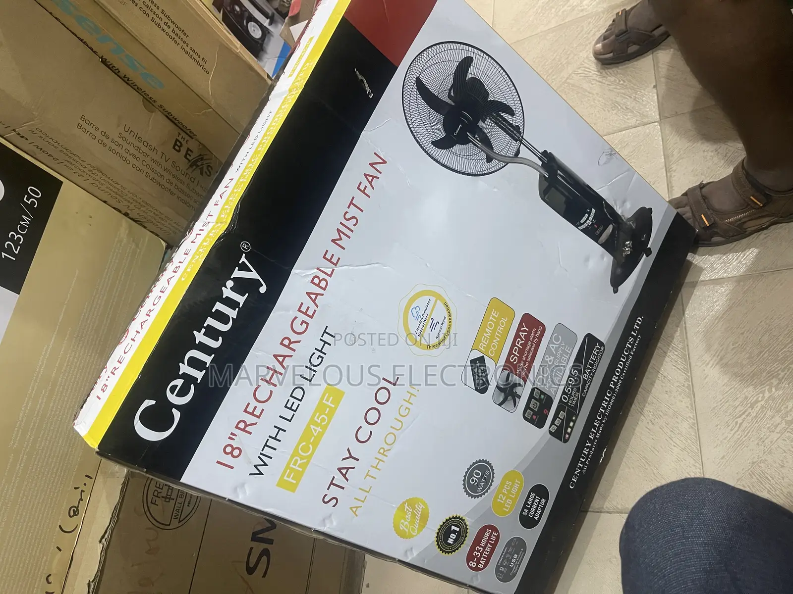 Brand New Century 18inch Mit Water Cooling Fan