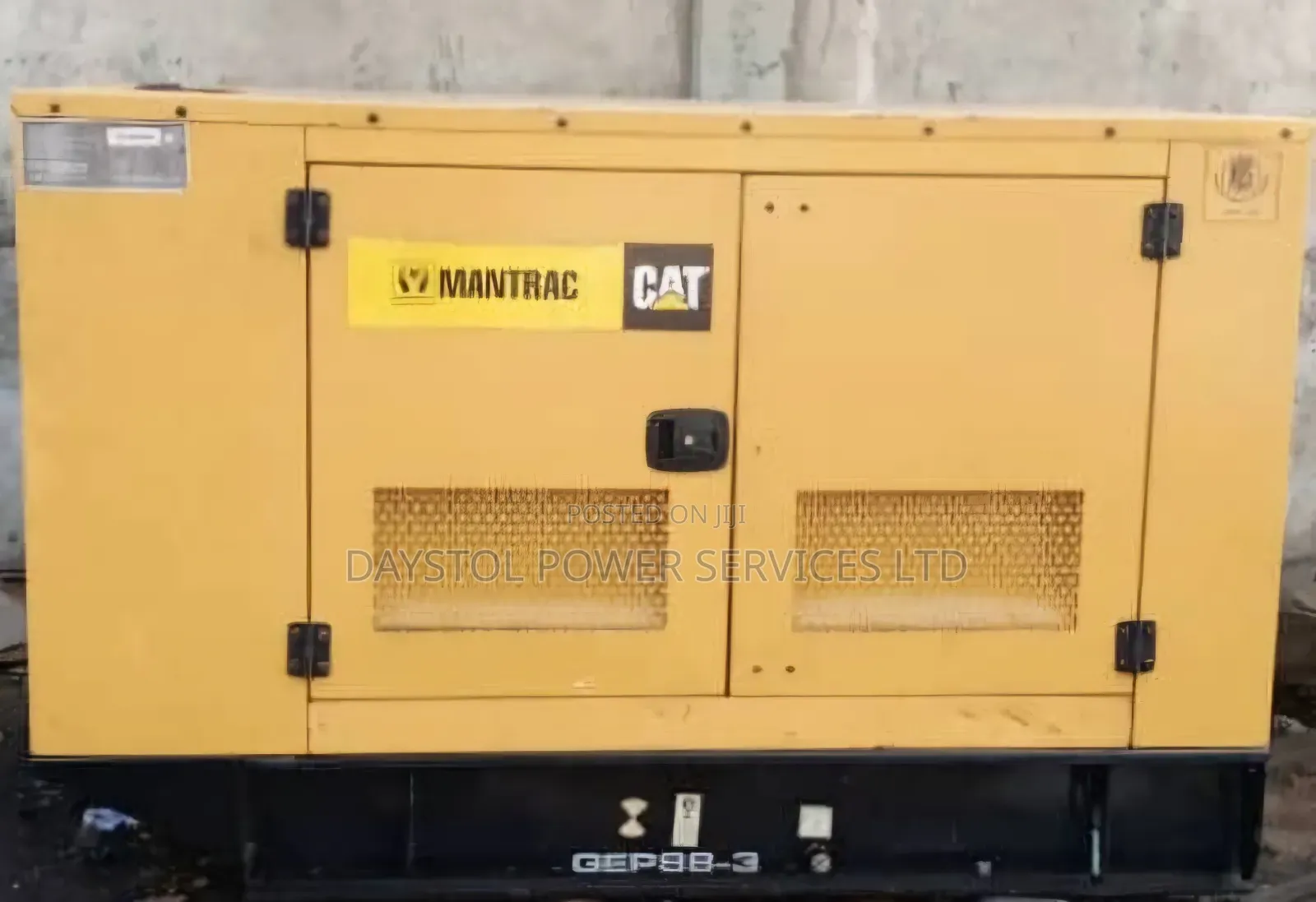 Super Clean 88kva Cat Mantrac Soundproof Diesel Generator