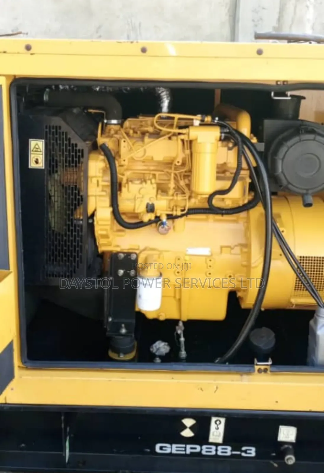 Super Clean 88kva Cat Mantrac Soundproof Diesel Generator