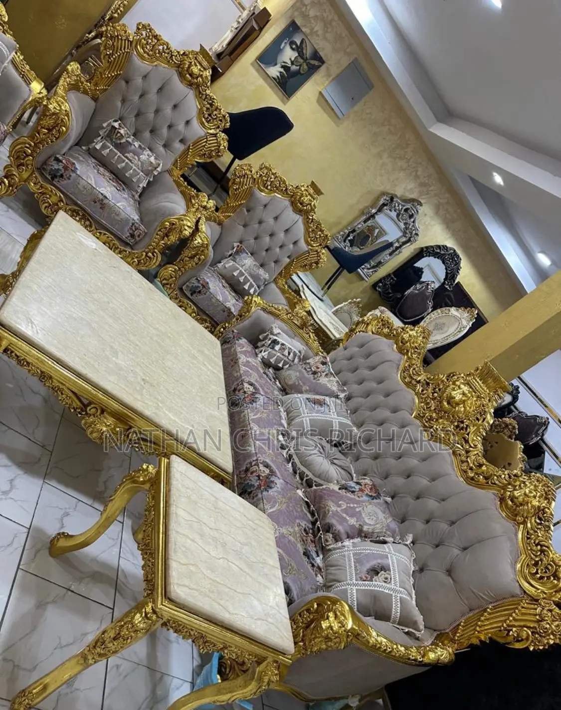 High Quality Stock Royal Sofa