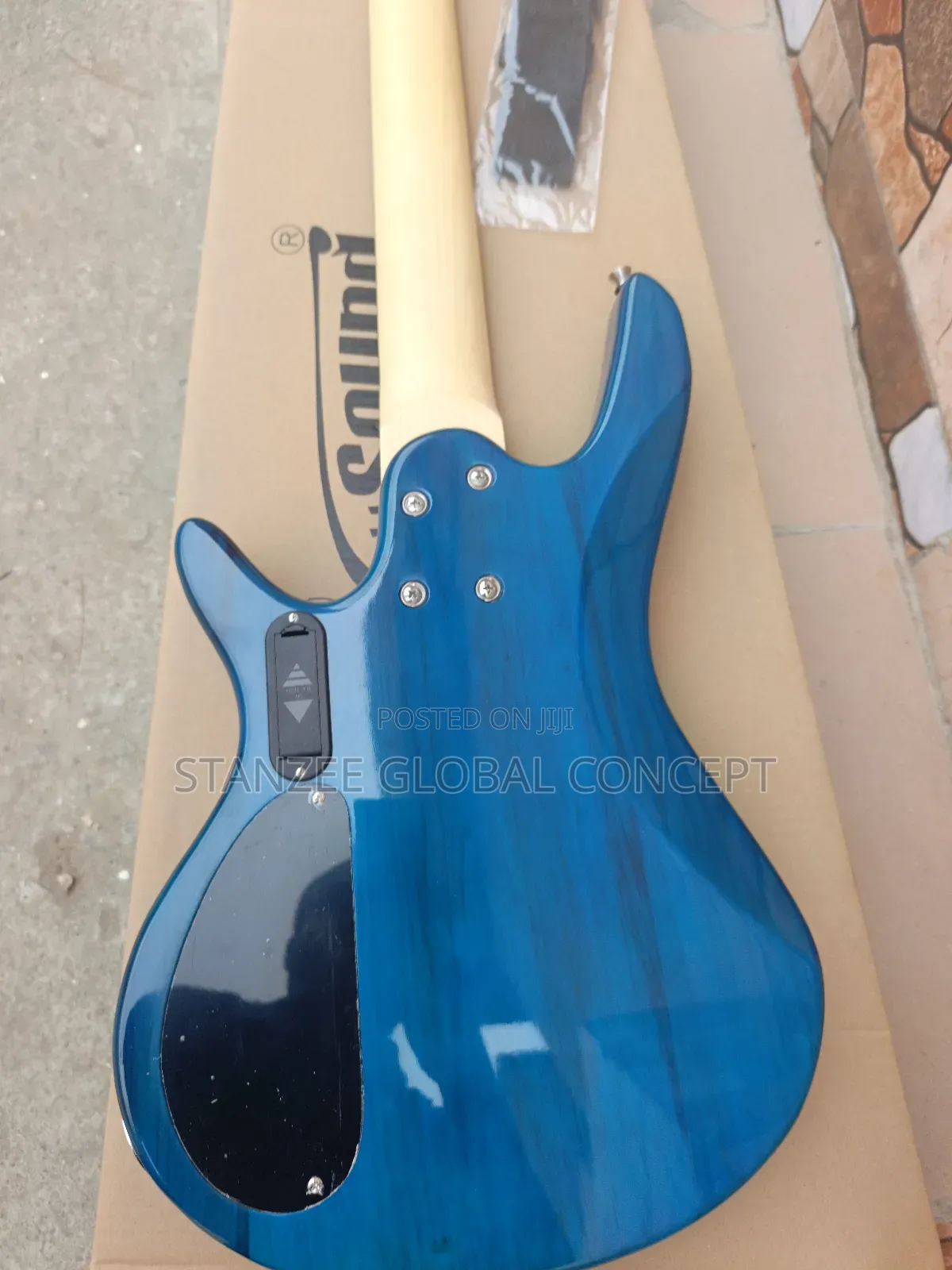 Well Sound 5 Strings Active Bass Guitar