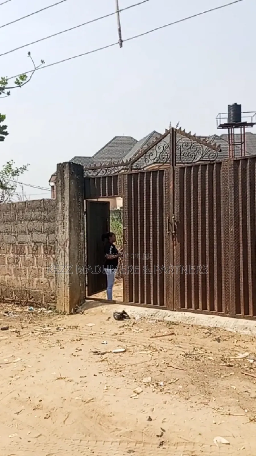 For Sale: 11⁄2 Plots at Cedarwood Estate, Sars Road,Ph