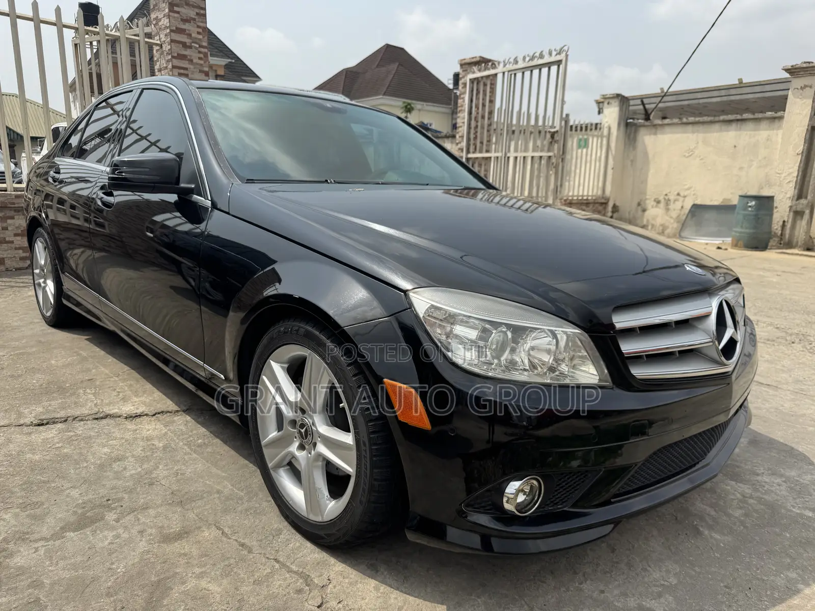 Mercedes-Benz C300 2010 Black