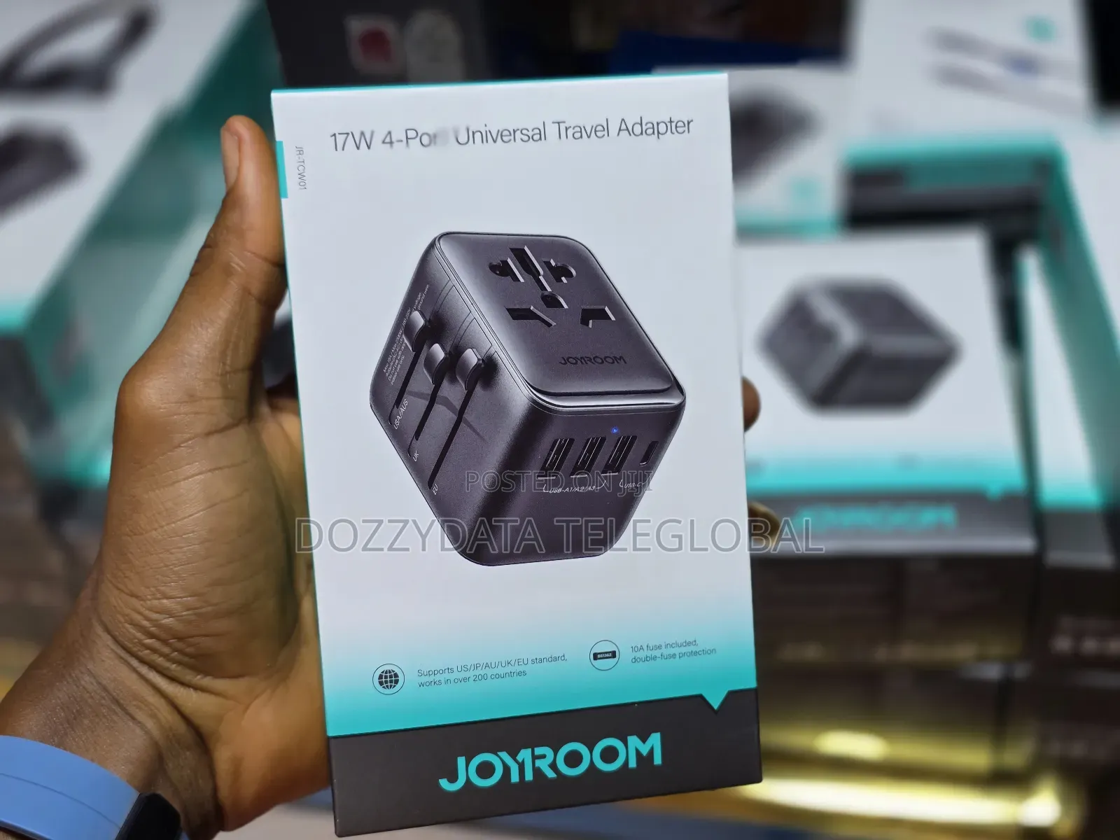 Joyroom 17W 4-Port Universal Travel Adapter