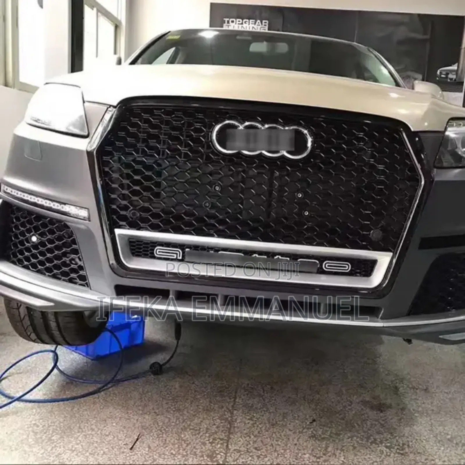 Quattro Front Bumper Audi Q7 2014