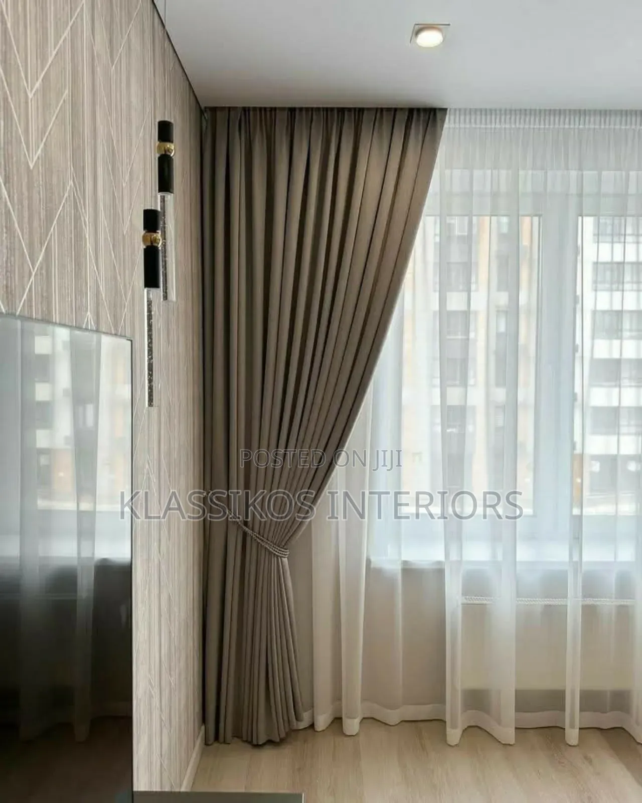 Smart Curtains for Sharp Interiors (Ok-34)