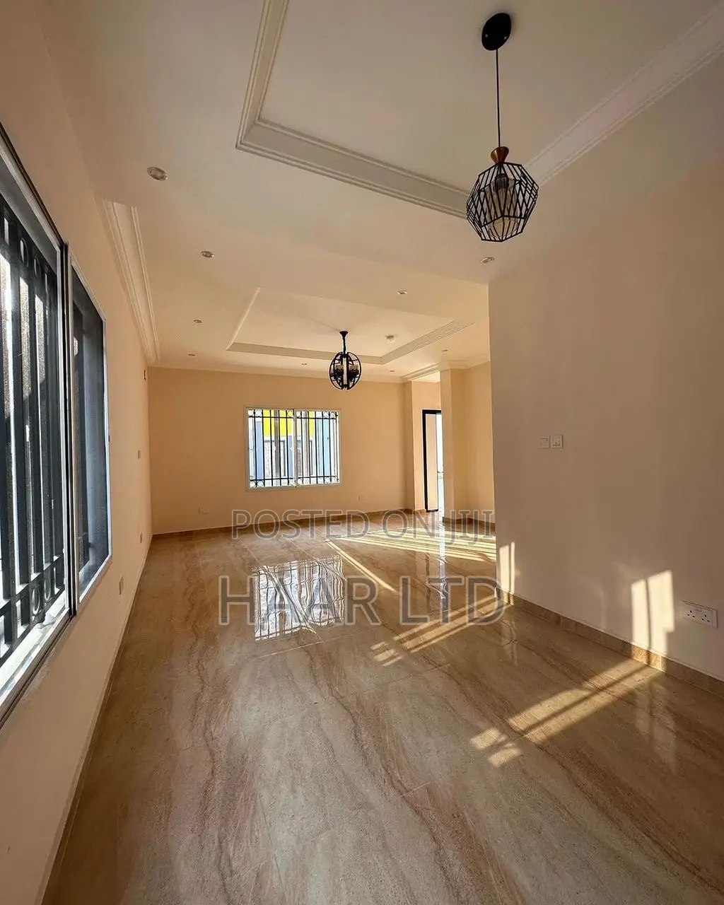 4bdrm Townhouse / Terrace in Ologolo for rent