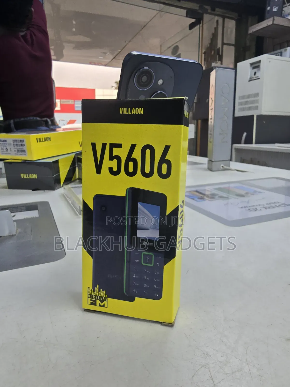New Villaon V5606 Black