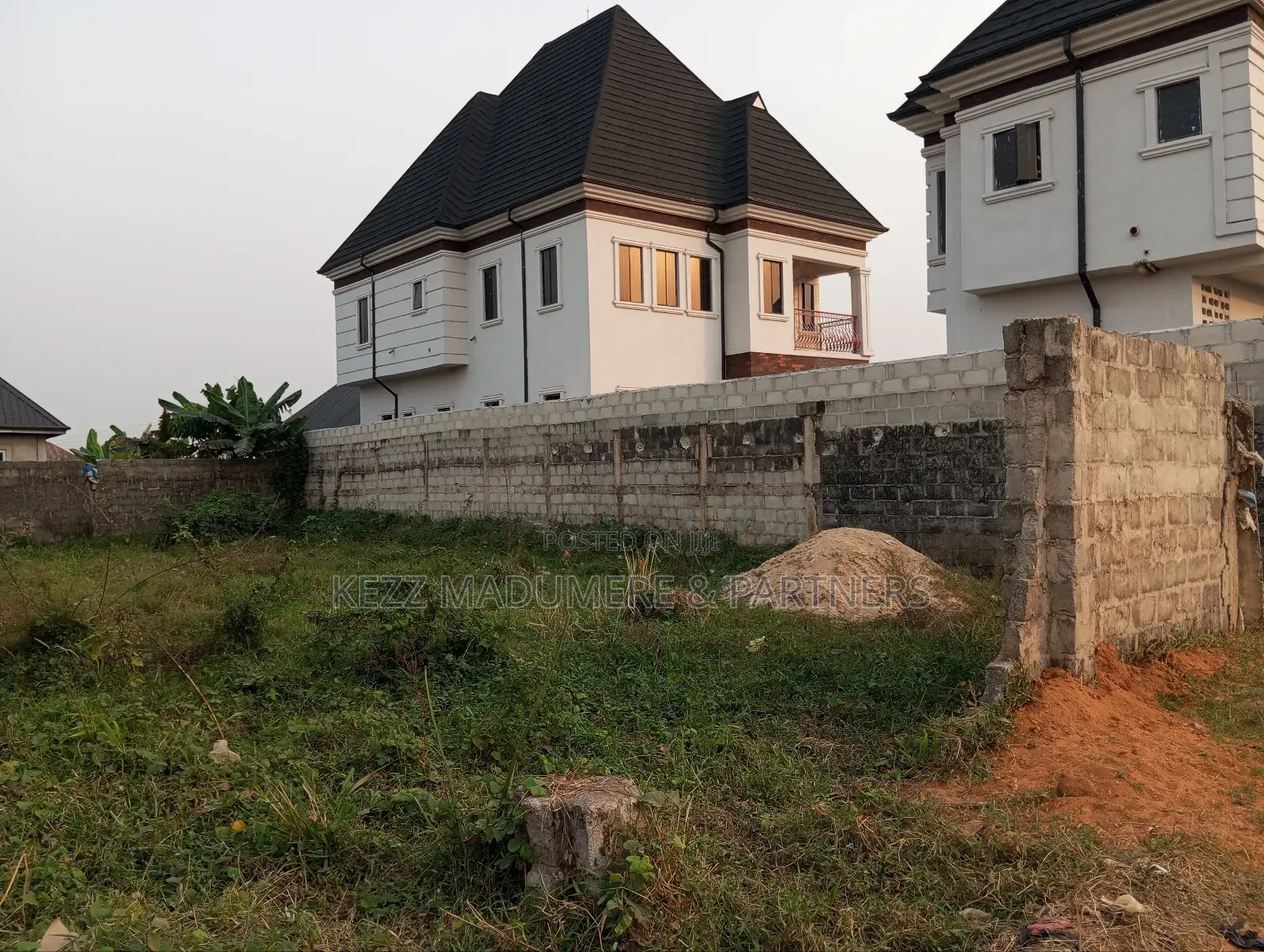 For Sale : 1 Plot at Road 2, Royal Estate , Sars Road , Ph