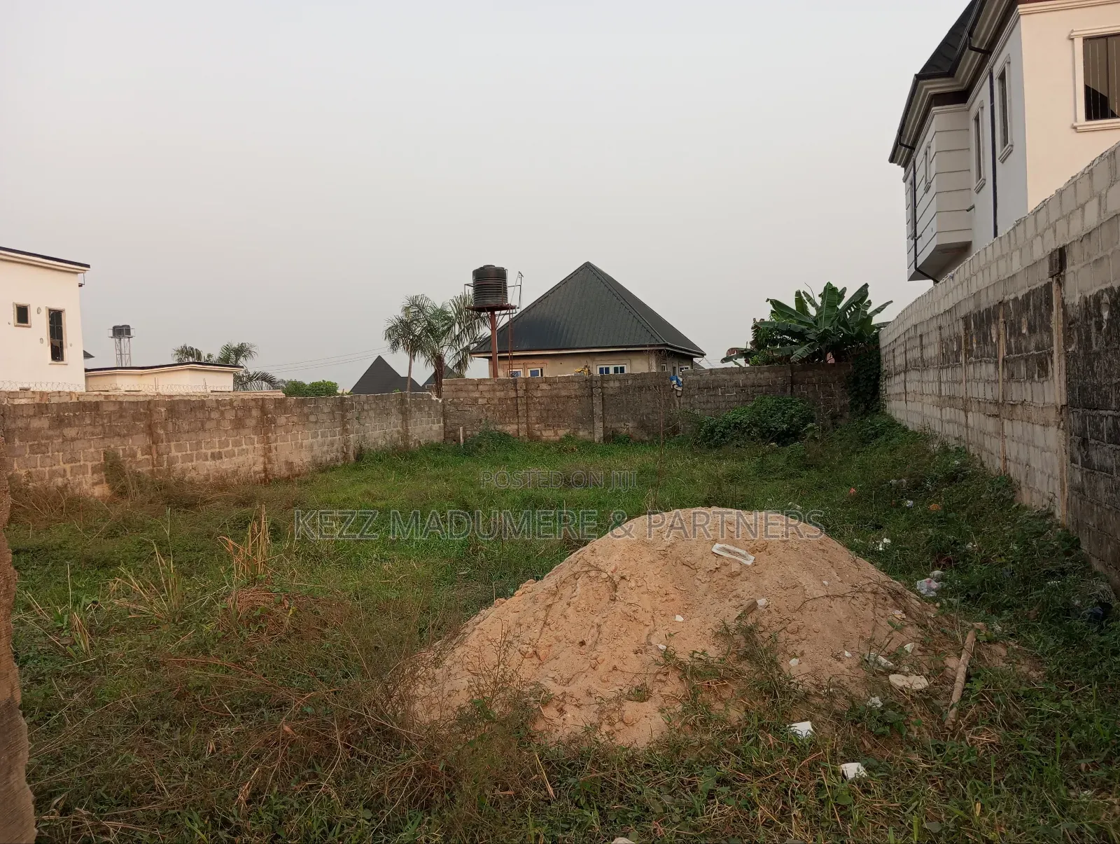 For Sale : 1 Plot at Road 2, Royal Estate , Sars Road , Ph
