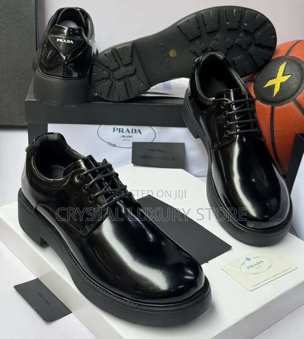 Prada Quality Luxury Men Genuine Leather Shoe