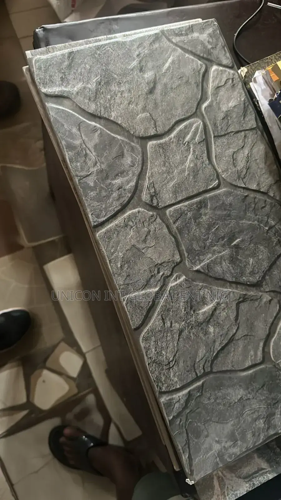 Goodwill Crack Tile