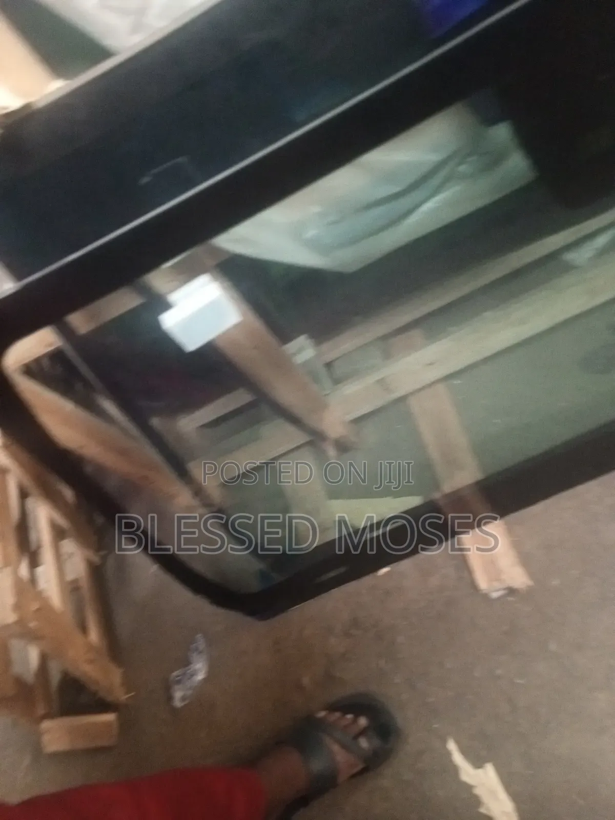 Infinity M37 Front Windscreen 2013