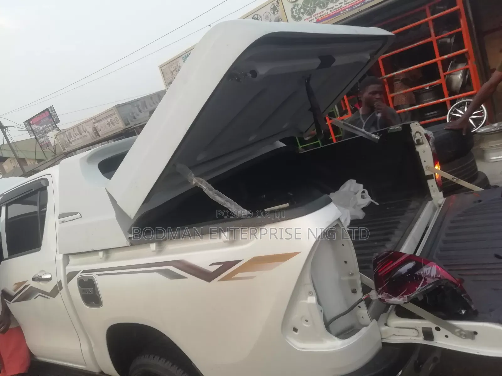 Boot Cover Carriboi for Hilux *, %:=_-7